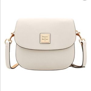 NWT Dooney & Bourke Beacon Bone Saddle Cro…